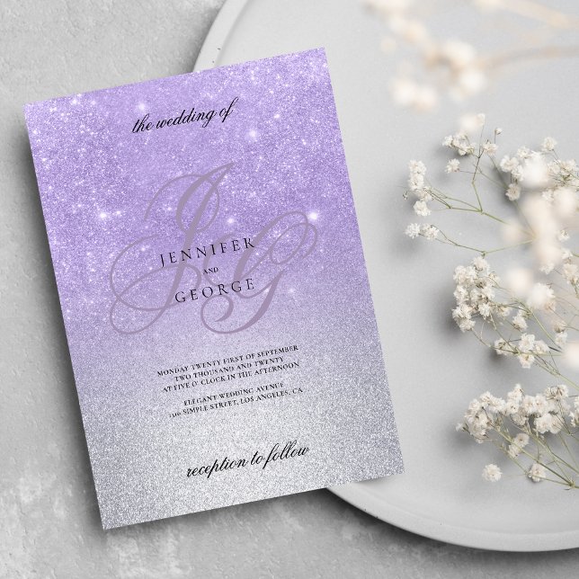 Lilac silver monogram inital ombre glitter bröllop inbjudningar (Lilac silver monogram inital ombre glitter wedding )
