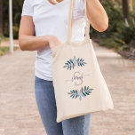 Lilac Watercolor Blommigt Monogrammed Tygkasse<br><div class="desc">Monogramdesign för vattenfärgad Blommigt.</div>