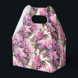 Lilacs Skriv ut Party Treat Box Presentaskar<br><div class="desc">Parti-rutan visas med en blommigt i liladen. Anpassa det här objektet eller köp som det är. Tips! Lägg till dina underbara behandlingar och lägg till lite festligt band. Licensierad bild</div>