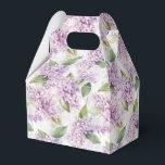 Lilacs Skriv ut Party Treat Box Presentaskar<br><div class="desc">Parti-rutan visas med en blommigt i liladen. Anpassa det här objektet eller köp som det är. Tips! Lägg till dina underbara behandlingar och lägg till lite festligt band. Licensierad bild</div>