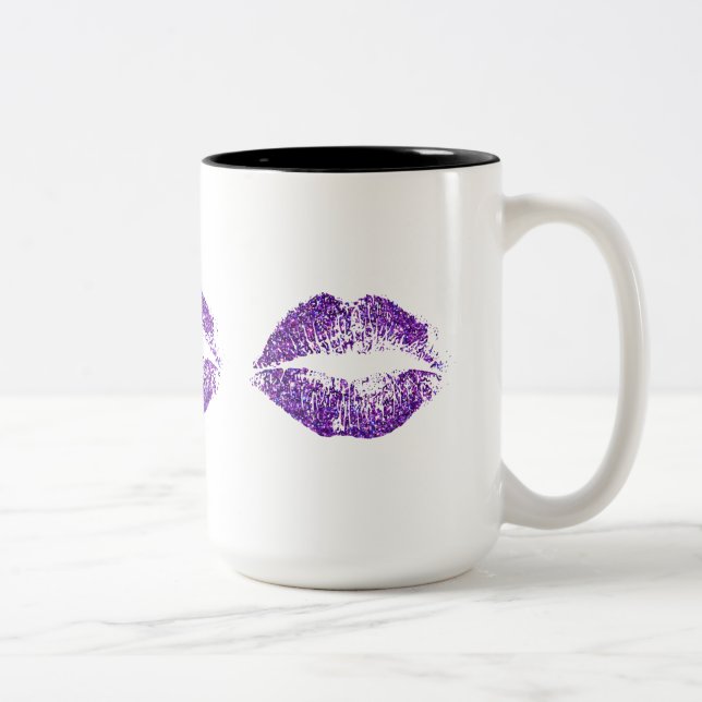 Lilaglitterläppar #2 Två-Tonad mugg (Höger)