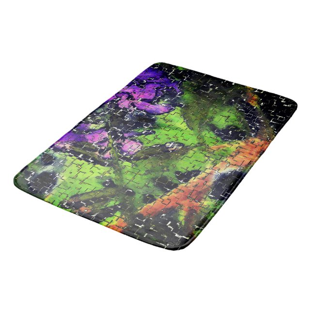 Lilakblomma och löv åldras i kardad mosaik badrumsmatta (Vinklad)