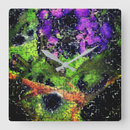 Lilakblomma och löv åldras i kardad mosaik fyrkantig klocka