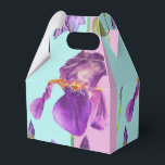 Lilan Aqua Flowers i Iris Bröllop Cake Favor Box Presentaskar<br><div class="desc">Iris Bröllop Cake Favor Boxes,  fullständigt Anpassade. Designad från en av mina vattenfärgsmålningar.</div>