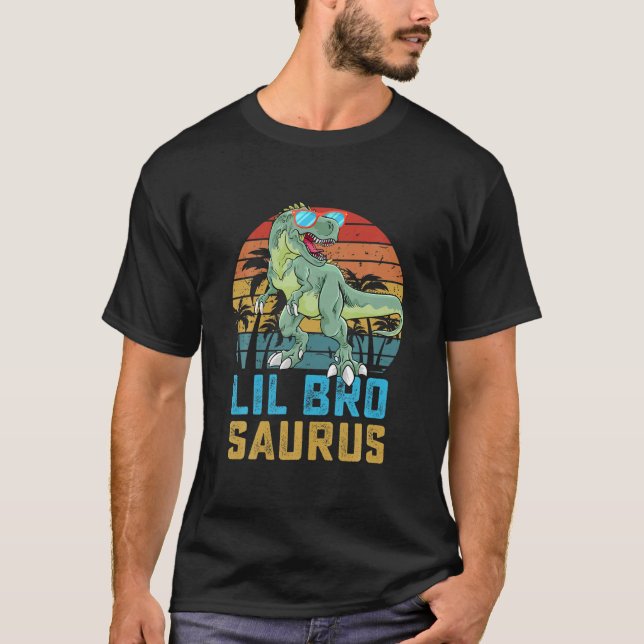 Lilbrosaurus t Rex Dinosaur Lil Bro Saurus Family Shirt (Framsida)