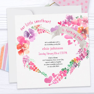 Lilla Älskling Blommiga Hjärtan Flickor 1-årsdag Inbjudningar
