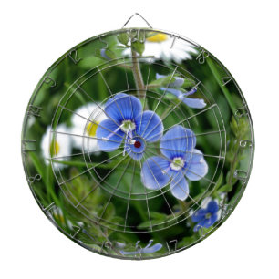 lilla blåa blommor darttavla