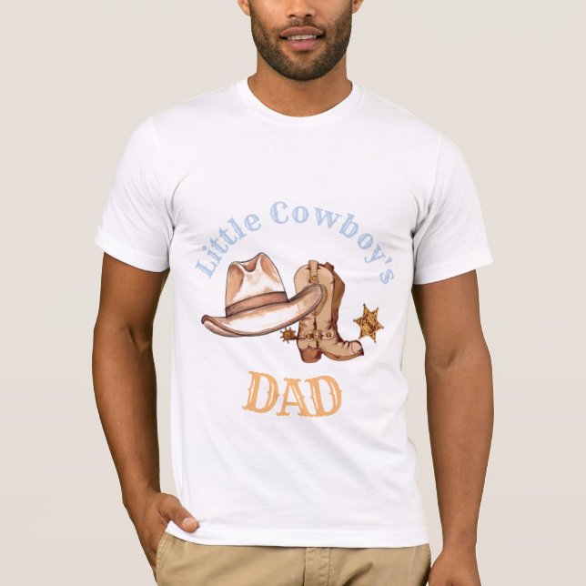 Lilla cowboyens pappa firar första rodeo födelseda t shirt (Framsida)