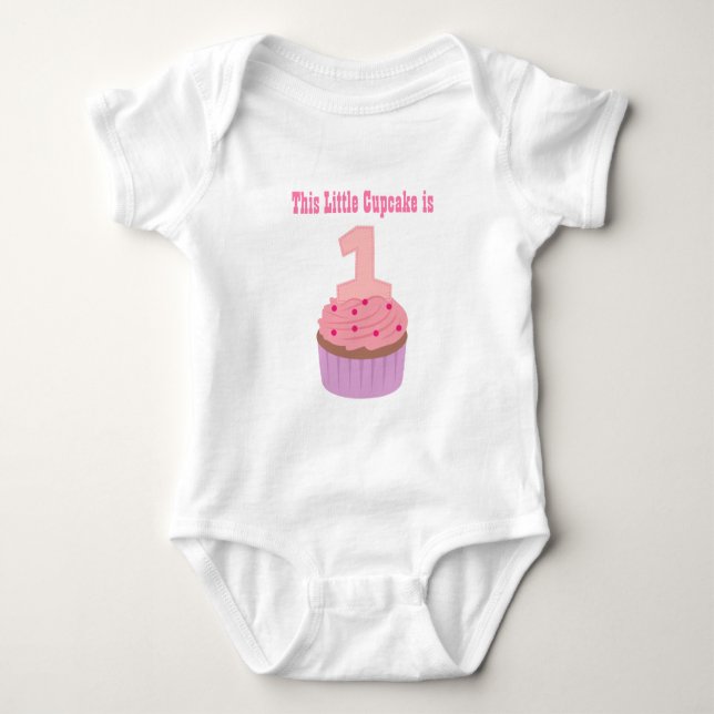 Lilla Cupcake är Ett, Första Födelsedagen, Babyfli T-shirt (Framsida)
