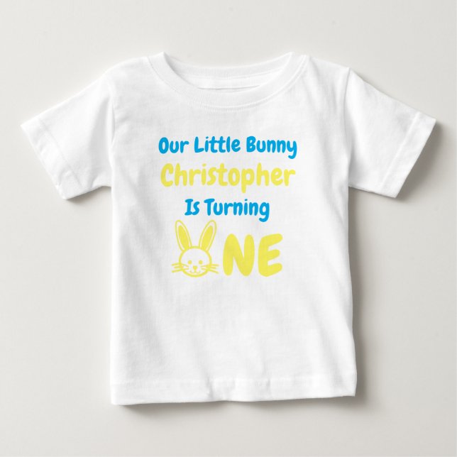 Lilla kaninpojke 1-årsdag t shirt (Framsida)