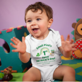 Lilla Pints 1:a St. Patricks Day Roligt T Shirt