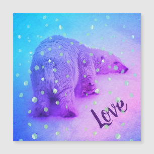 Lilla Polar Bear som sätter huvudet på snö
