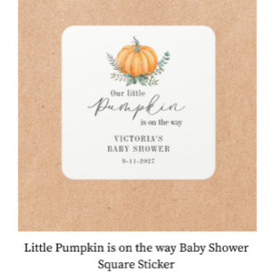 Lilla Pumpkin är på väg som Baby Shower Fyrkantigt Klistermärke