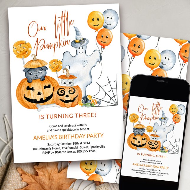 Lilla Pumpkin är Turing Three Halloween Birthday Inbjudningar (Our Litlte Pumpkin kids birthday invitation)
