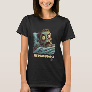 Lilla skrämt zombie i sängen kan se döda människor t shirt