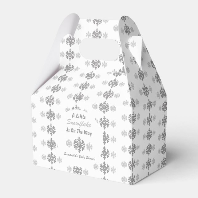 Lilla snöflummel på vägen presentaskar (Framsidan Sidan)