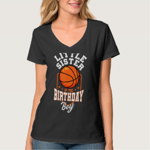 Lilla syster till födelsedagstorget Basketball The T Shirt