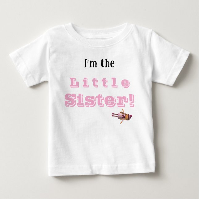 Lillasyster med ålder Baby T-Shirt (Framsida)