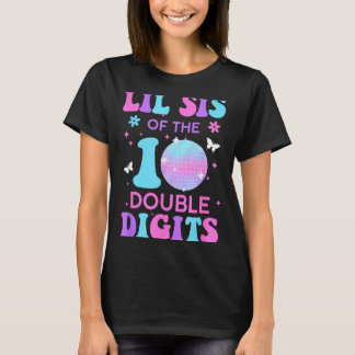 Lillasyster till födelsedagsflickan Double Digits  T Shirt