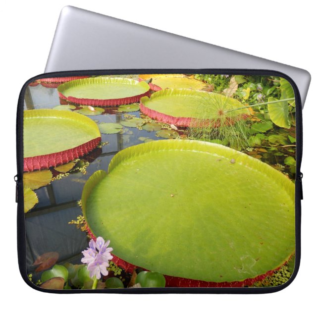 Lily Dynor Laptop sleeve (Framsidan)
