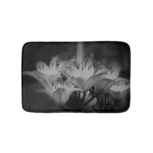 Lily Flowers in Black and White Badrumsmatta (Framsidan)