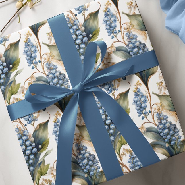 Lily of the Valley and Hawthorn Blommönster Presentpapper (Elegant Maximalist Lily of the Valley and Hawthorne Floral Wrapping Paper)