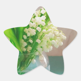 Lily of the valley in vase stjärnformat klistermärke