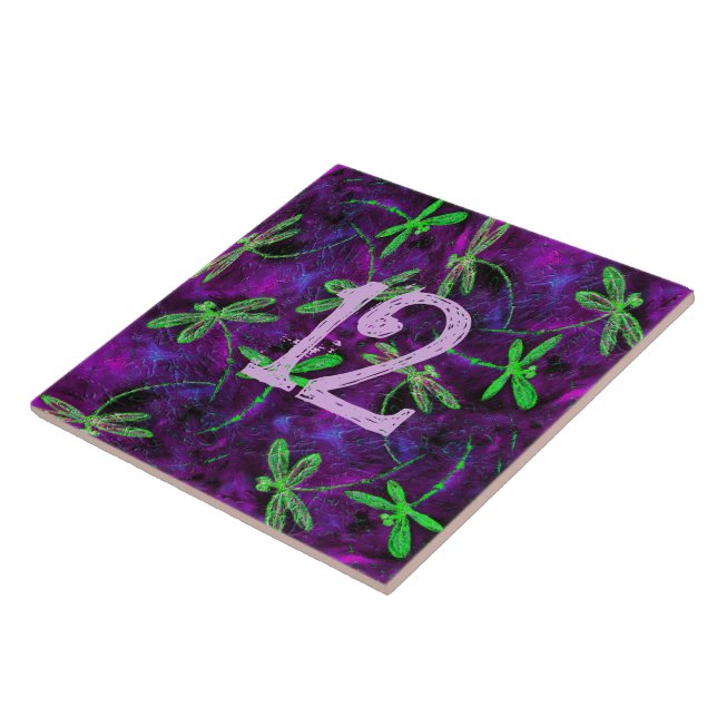 Lime Green Dragonlies på Shock rosa- och Lila Tile Kakelplatta (Sidan)