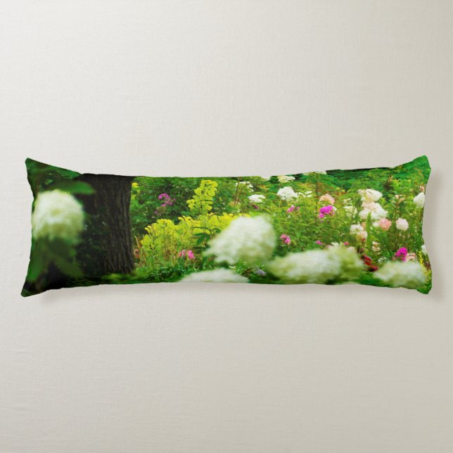 Limelight Hydrangeas in My Rubio Garden Kroppskudde (Framsidan)