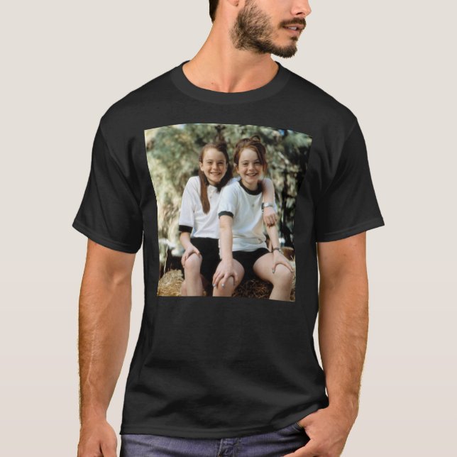 Lindsay Twins Lohan Classic T-Shirt (Framsida)