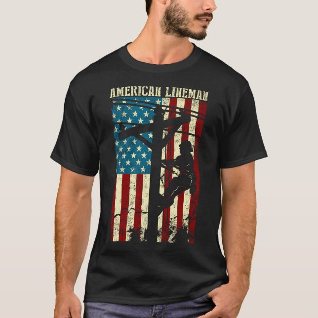 Lineman American Flagga Electric Cable Patriotic L T Shirt (Framsida)