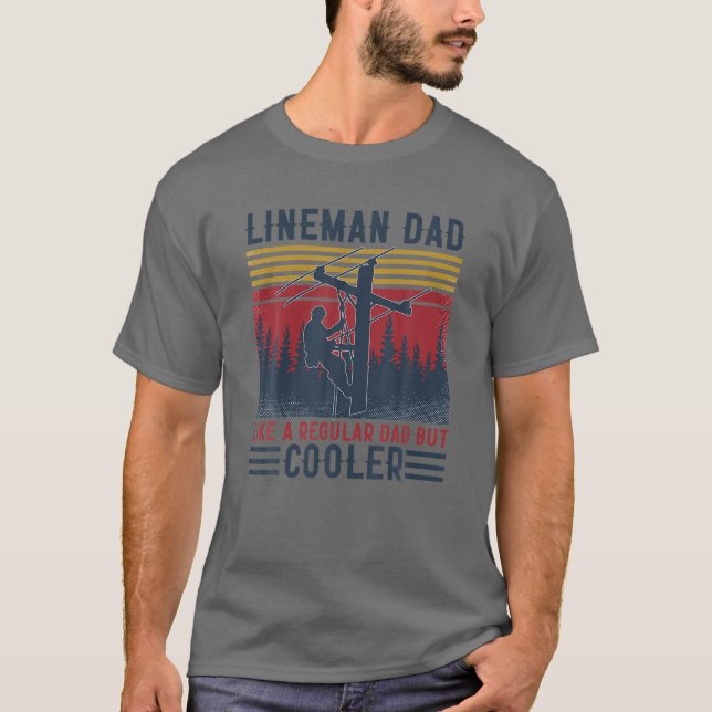 Lineman Pappa som ett vanligt Pappa men koler Mana T Shirt (Framsida)