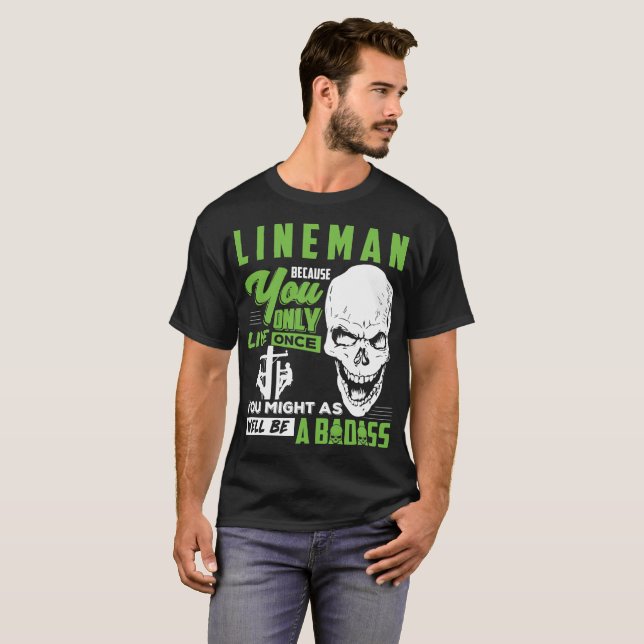 Lineman T-Shirt Lineman well Badass Tee Gift (Hel framsida)