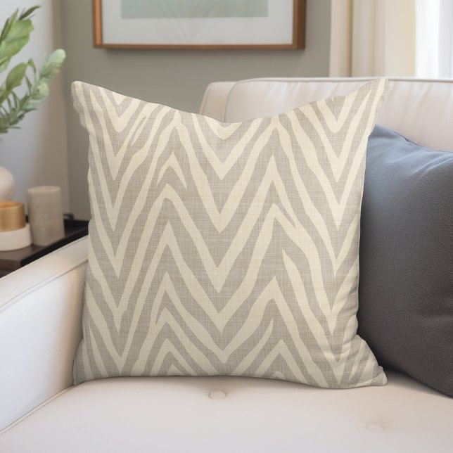 Linen Beige och Taupe Zebra tryck Kudde (Skapare uppladdad)