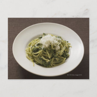 Linguine med pesto och parmesan vykort