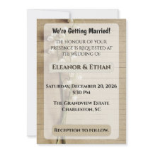 Linjigt papper med lilla nejlika-illustration Bröl