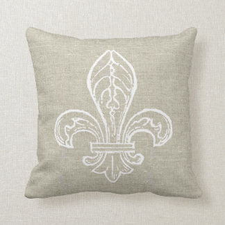 LinneLook med Vit Fleur de Lis Kudde