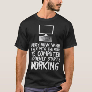 Linu Fish Windows Fish Funy Tech Humor T Shirt