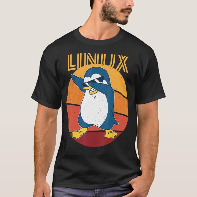 Linux Admin Coola Penguin Nerd Information T Shirt (Framsida)