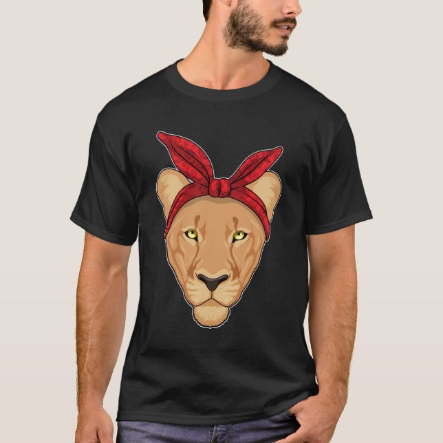 Lioness med Bandana T Shirt (Framsida)