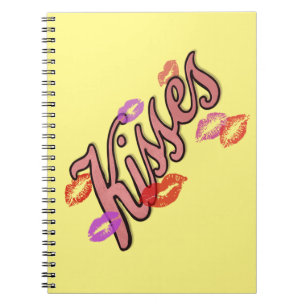 LIP KISSES ANTECKNINGSBOK