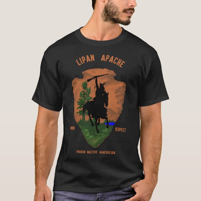 Lipan APACHE inhemsk Indian Retro-pil T Shirt (Framsida)
