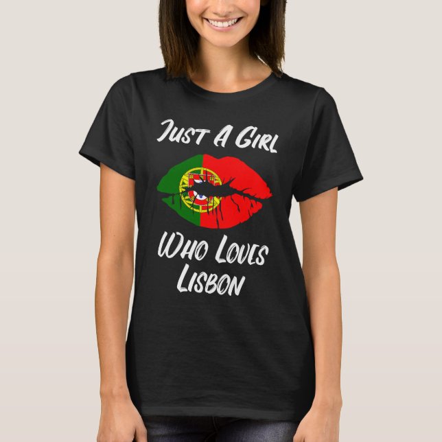 Lips Mouth Love Portuguese Flag Lisbon T Shirt (Framsida)