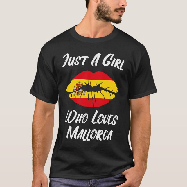 Lips Mouth Love Spanish Flag Mallorca T Shirt (Framsida)