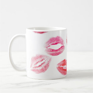 Lipstick-utskrifter: olika kvinnors läppar. kaffemugg