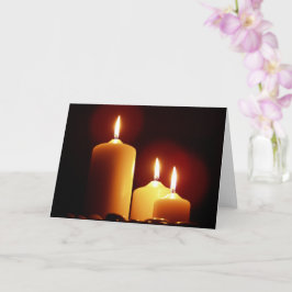 Lit Candles med en rött glöd, fredlig Kort