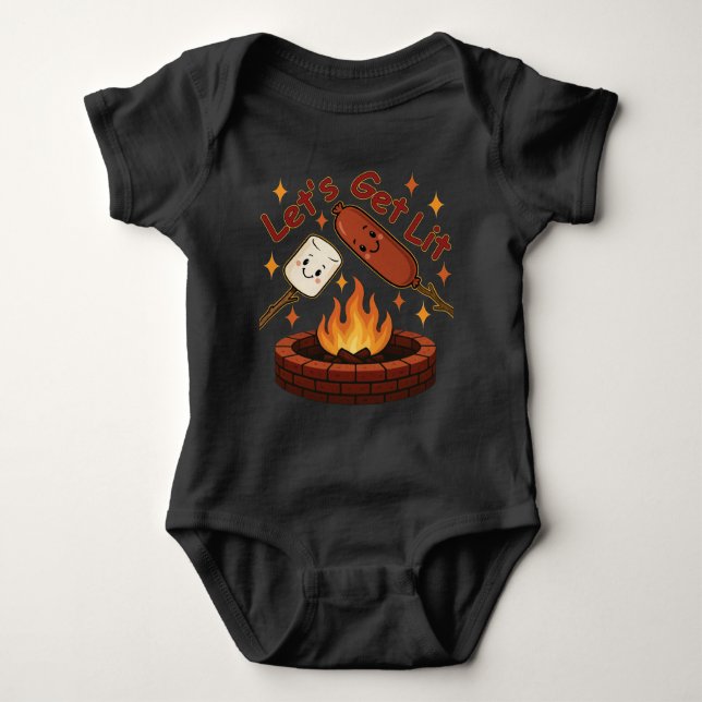 Lit Firepit - Cute Marshmallow & Hett Hund T Shirt (Framsida)
