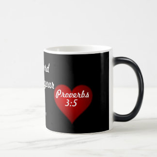 Lita på Lord gotGod316.com Heart Magisk Mugg