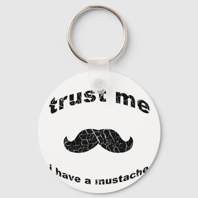 Lita på mig att jag har mustasch nyckelring (Framsida)