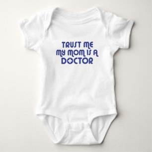 Lita på mig Mamma är en Doktor Nappar T Shirt